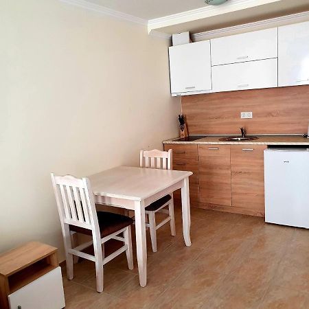Elenite Private Apartments Kültér fotó