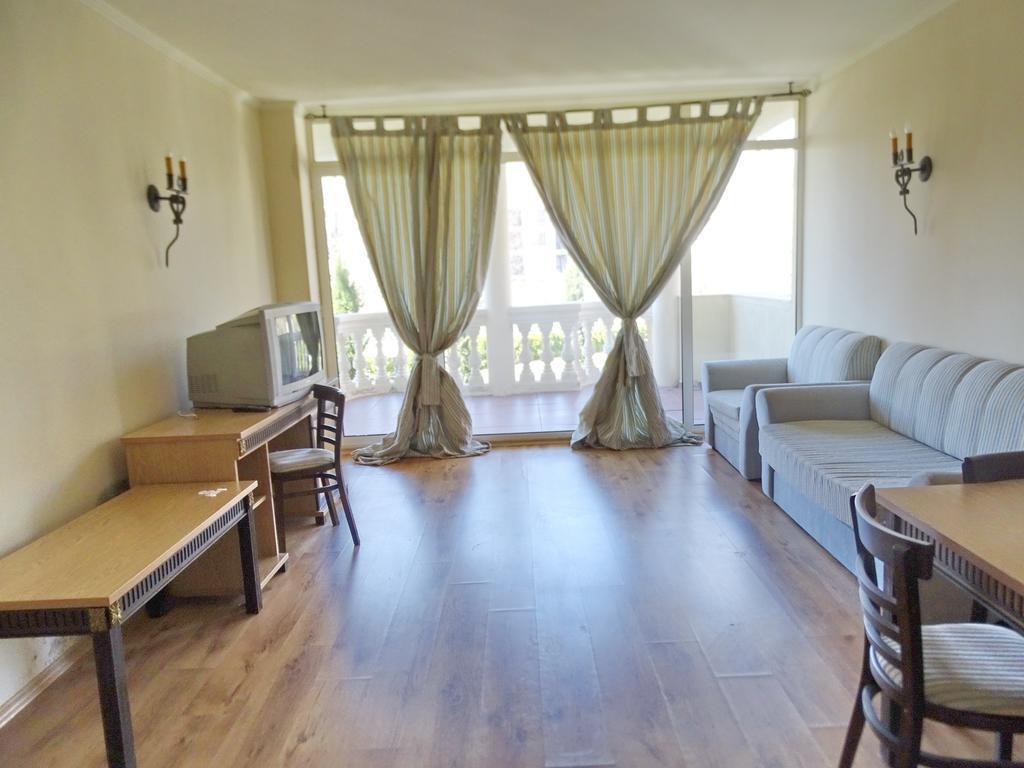 Elenite Private Apartments Kültér fotó
