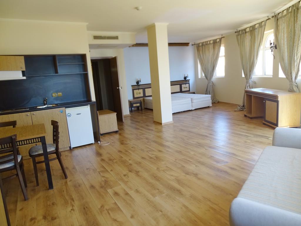 Elenite Private Apartments Kültér fotó