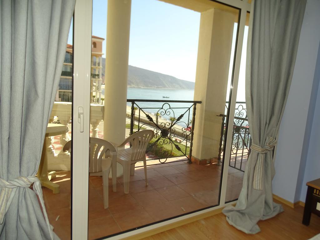 Elenite Private Apartments Kültér fotó