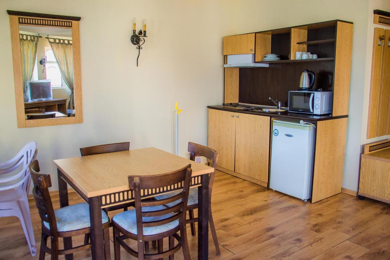 Elenite Private Apartments Kültér fotó