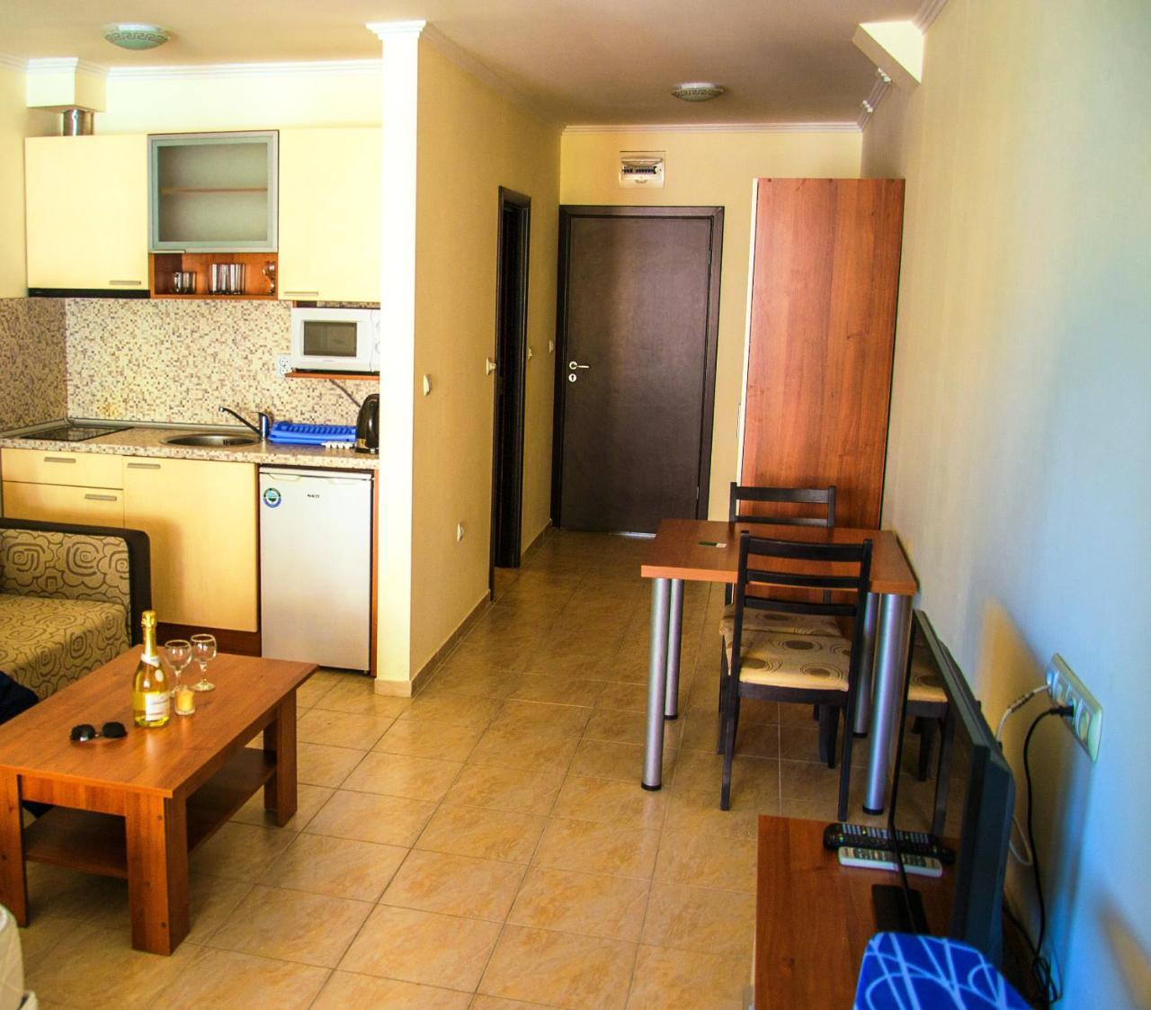 Elenite Private Apartments Kültér fotó